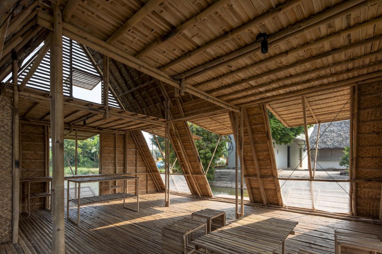 BIM建筑|适应气候变化，漂浮竹屋 / H&P Architects