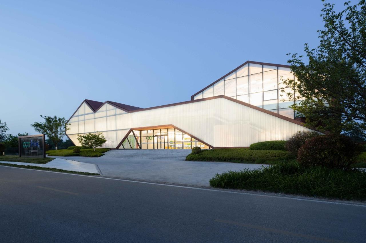 BIM建筑|雕琢乡村璞玉，静待尘尽光生：乡村振兴示范区项目展示中心 / 邹迎晞-袈蓝建筑