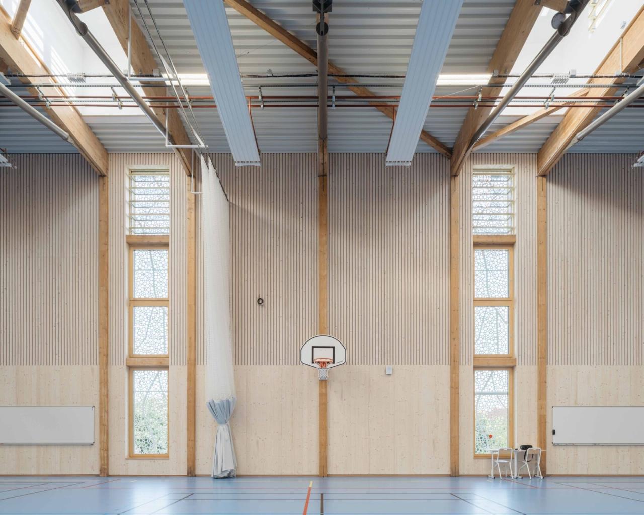 BIM建筑|瓦伦顿 Samuel-Paty 中学 / Archipente