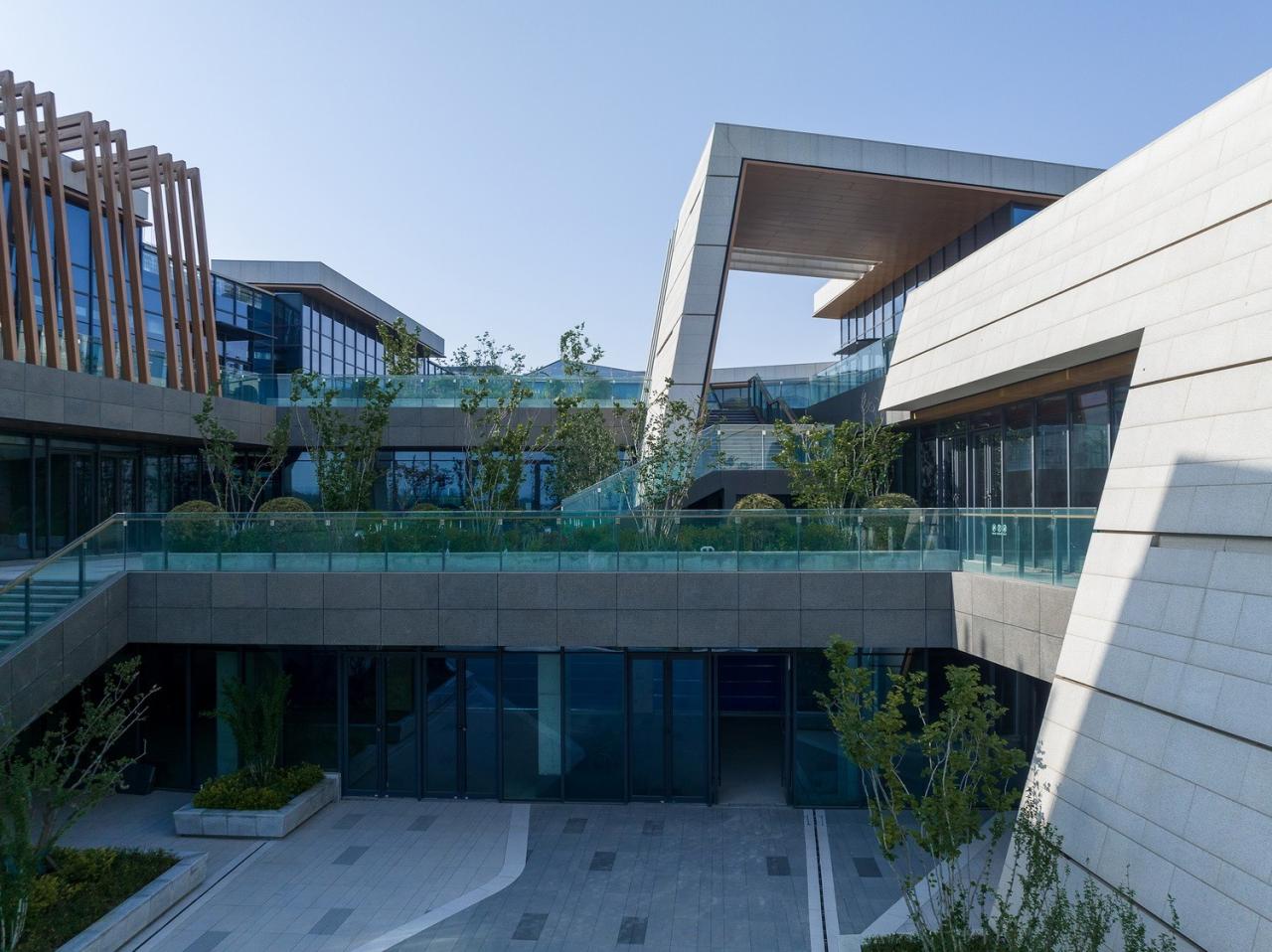 BIM建筑|山之谷：郑州·深业健康城 / 柏涛建筑