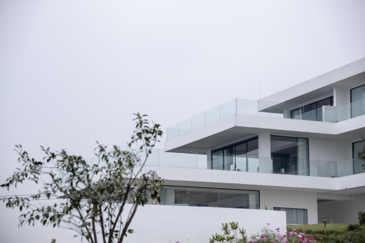 BIM建筑|云台阅野：漂浮在茶田上的民宿 / 岩川建筑设计