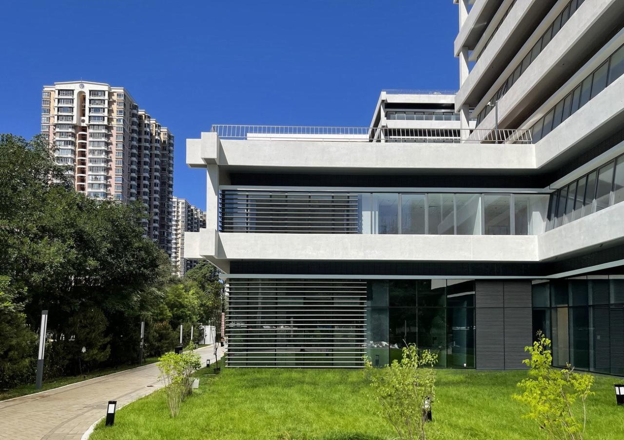 BIM建筑|中国残联北京按摩医院扩建项目 / 中国电子工程设计院王振军工作室+“蔓·设计”研究中心