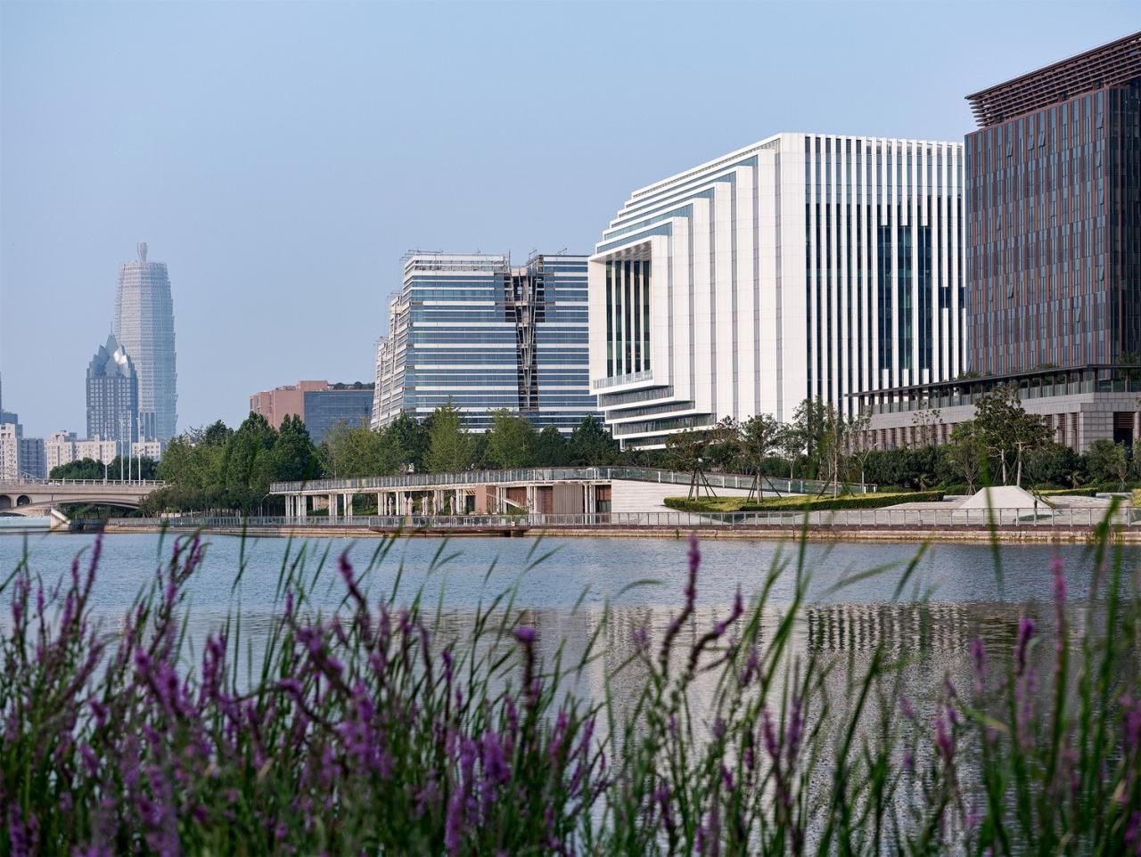 BIM建筑|时空之窗——龙湖国际中心 / 华都设计HDD