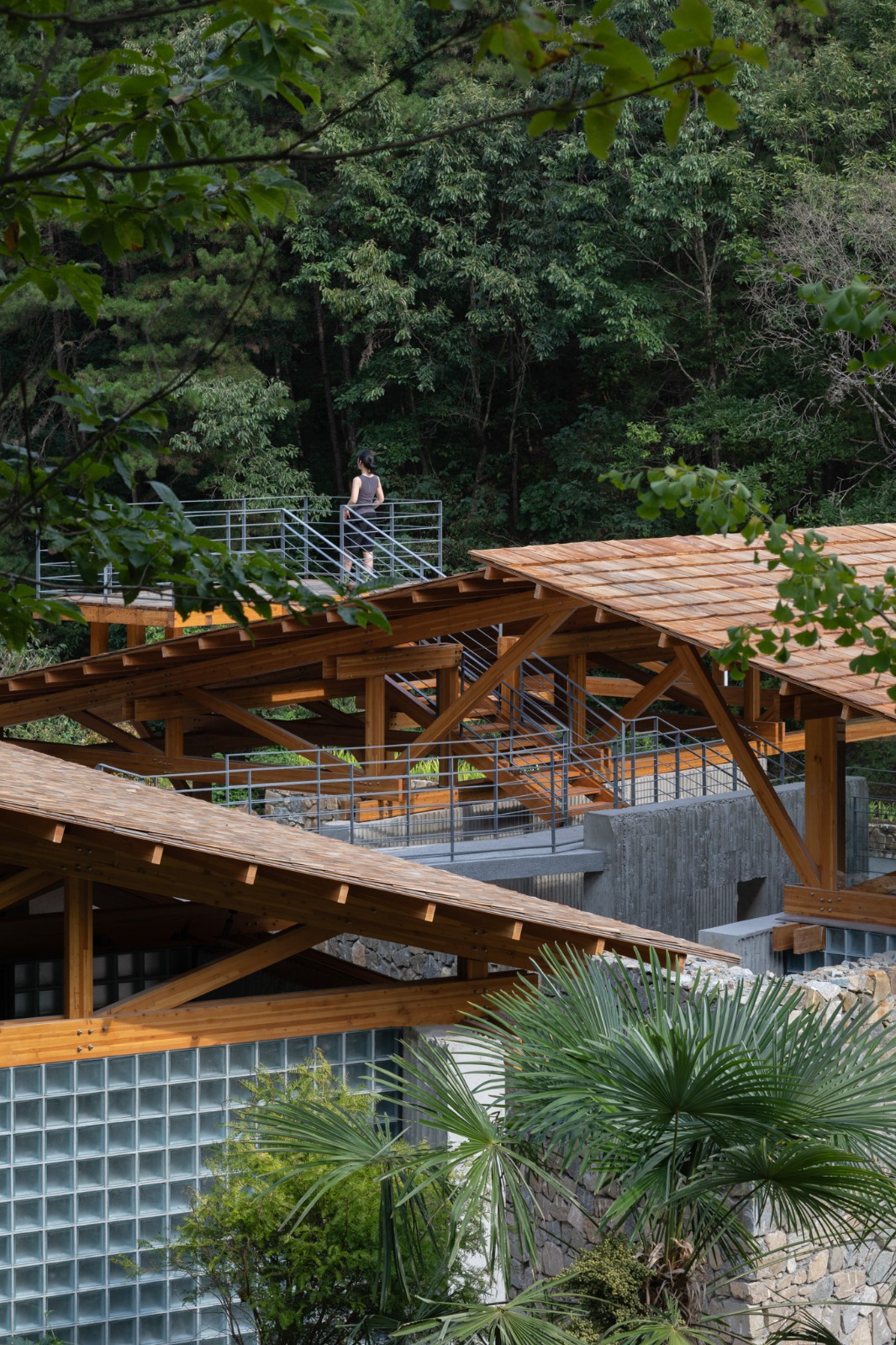 BIM建筑|留坝瓦窑沟多功能服务中心 / 尌林建筑设计事务所