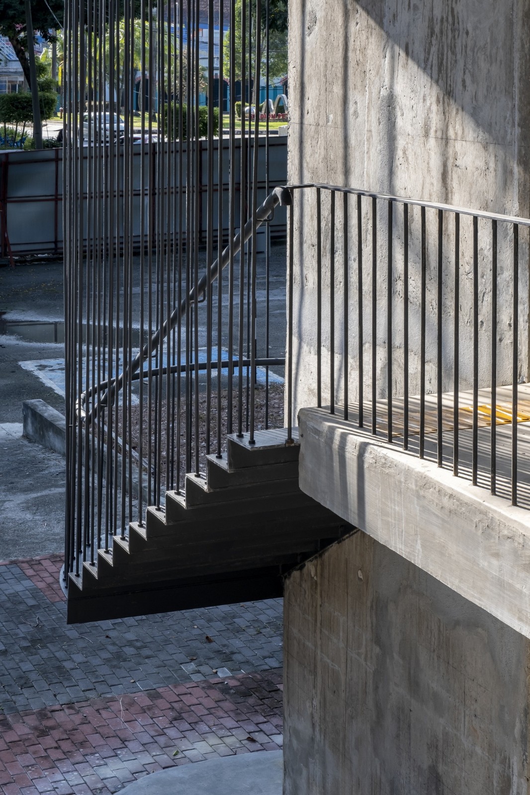 BIM建筑|T 型悬挂，PJKita 社区中心 / DTLM Design Group