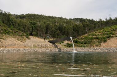 BIM建筑|葡萄牙火灾遇难者纪念馆 / 艾德瓦尔多·苏托·德·莫拉-BIM建筑网