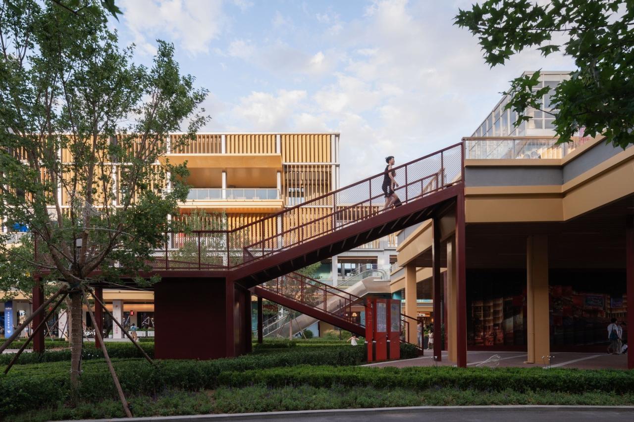 BIM建筑|“空中街巷”唤醒北京“睡城”，首开LONG街城市更新 / ZEN正象设计