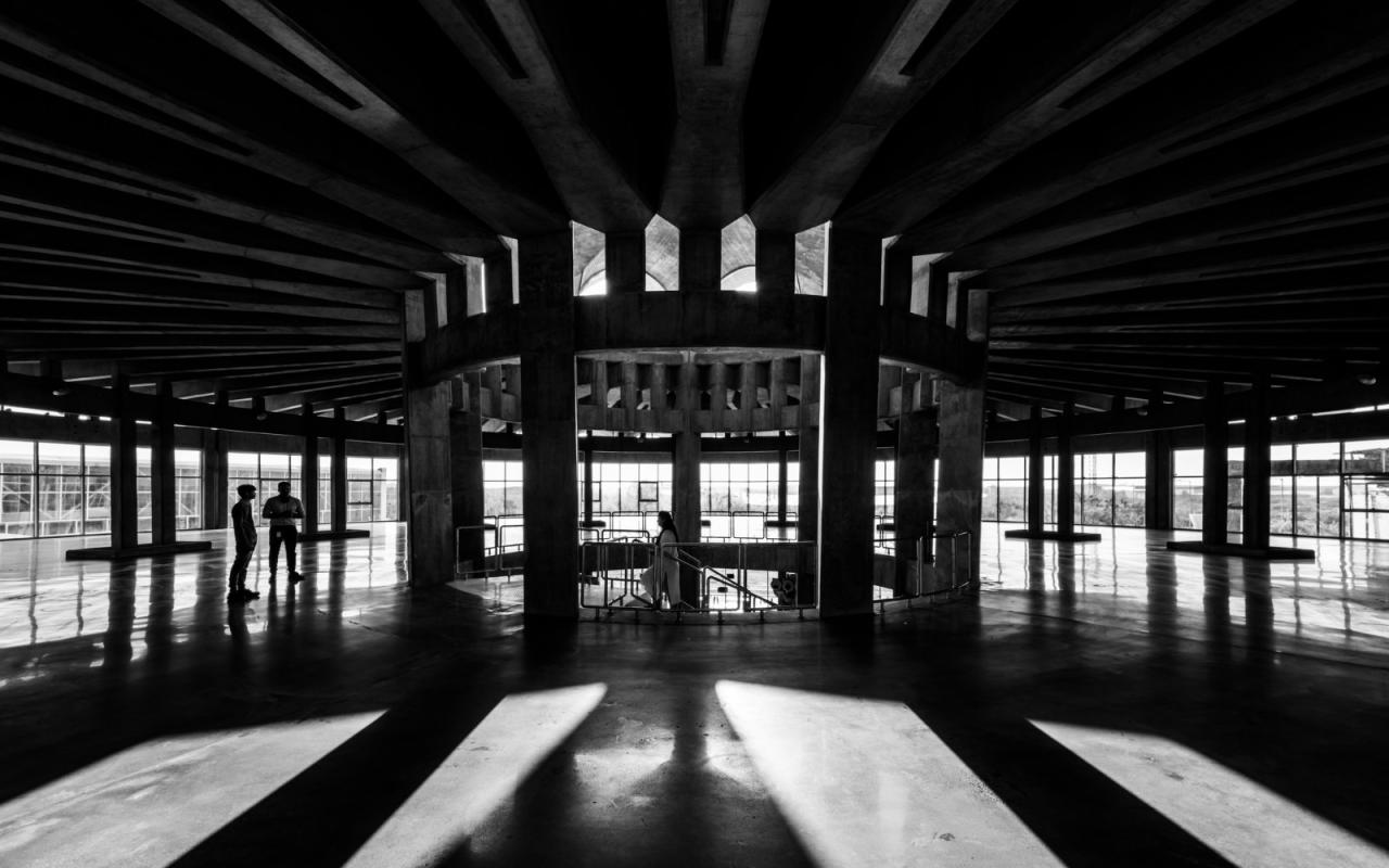 BIM建筑|秩序城堡，Sanand 工厂 / Studio Saar