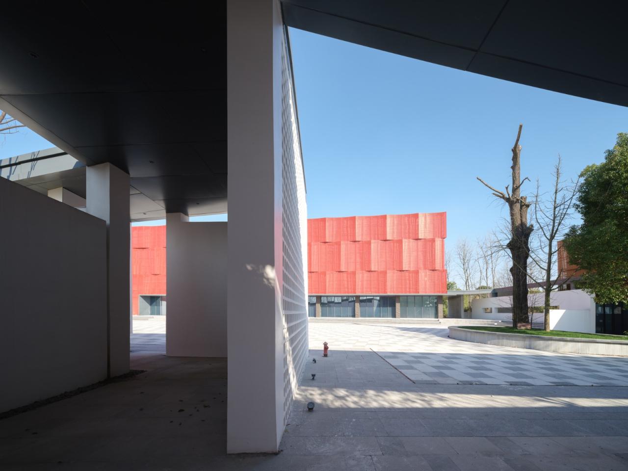 BIM建筑|桐乡市红色文化教育中心 / 清上造社