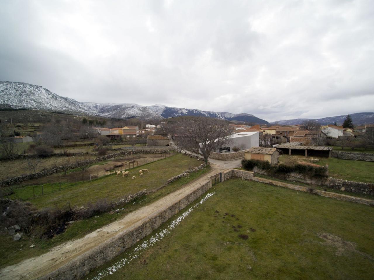 BIM建筑|诺加尔之家 / Raúl Almenara