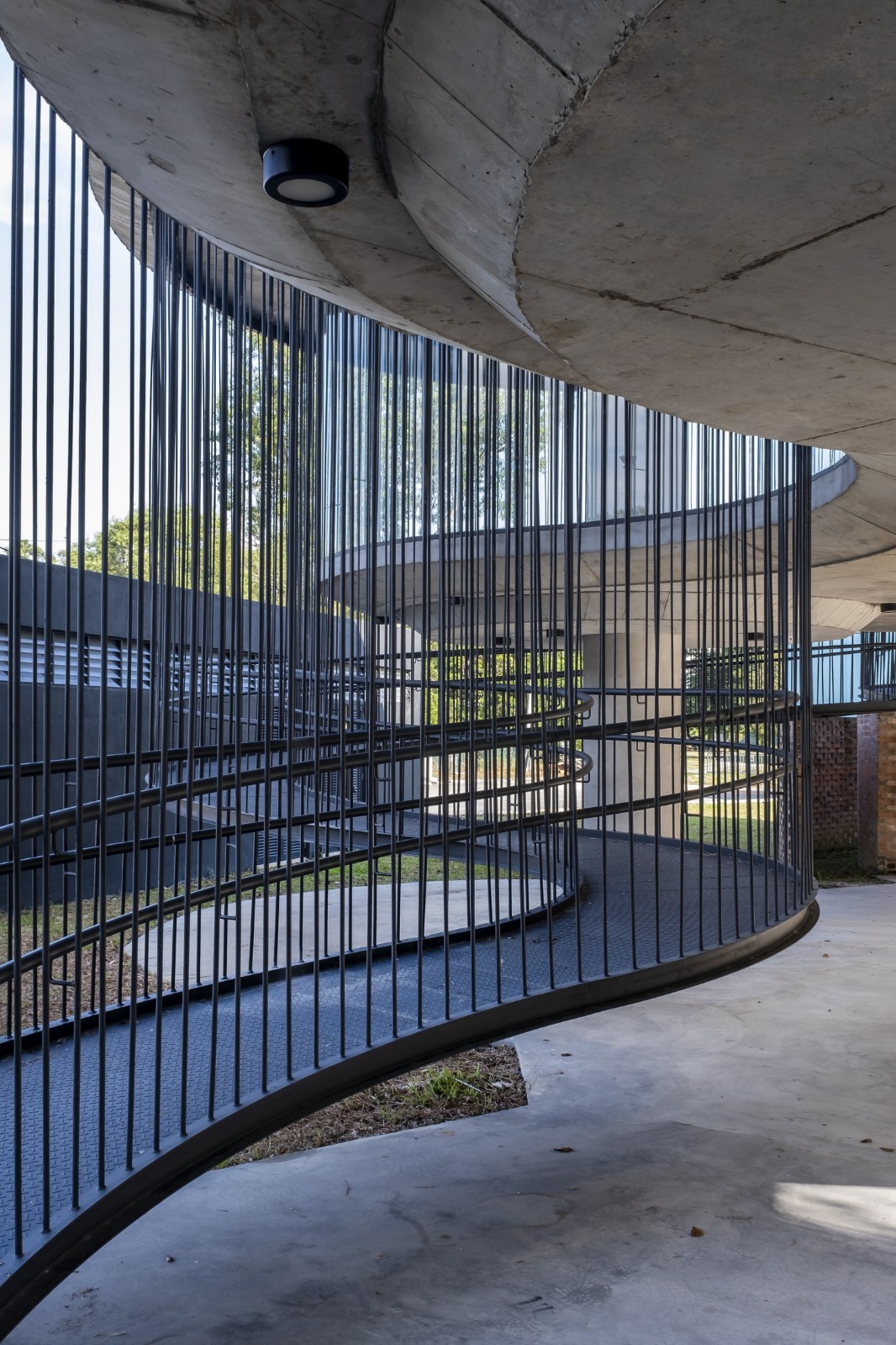 BIM建筑|T 型悬挂，PJKita 社区中心 / DTLM Design Group