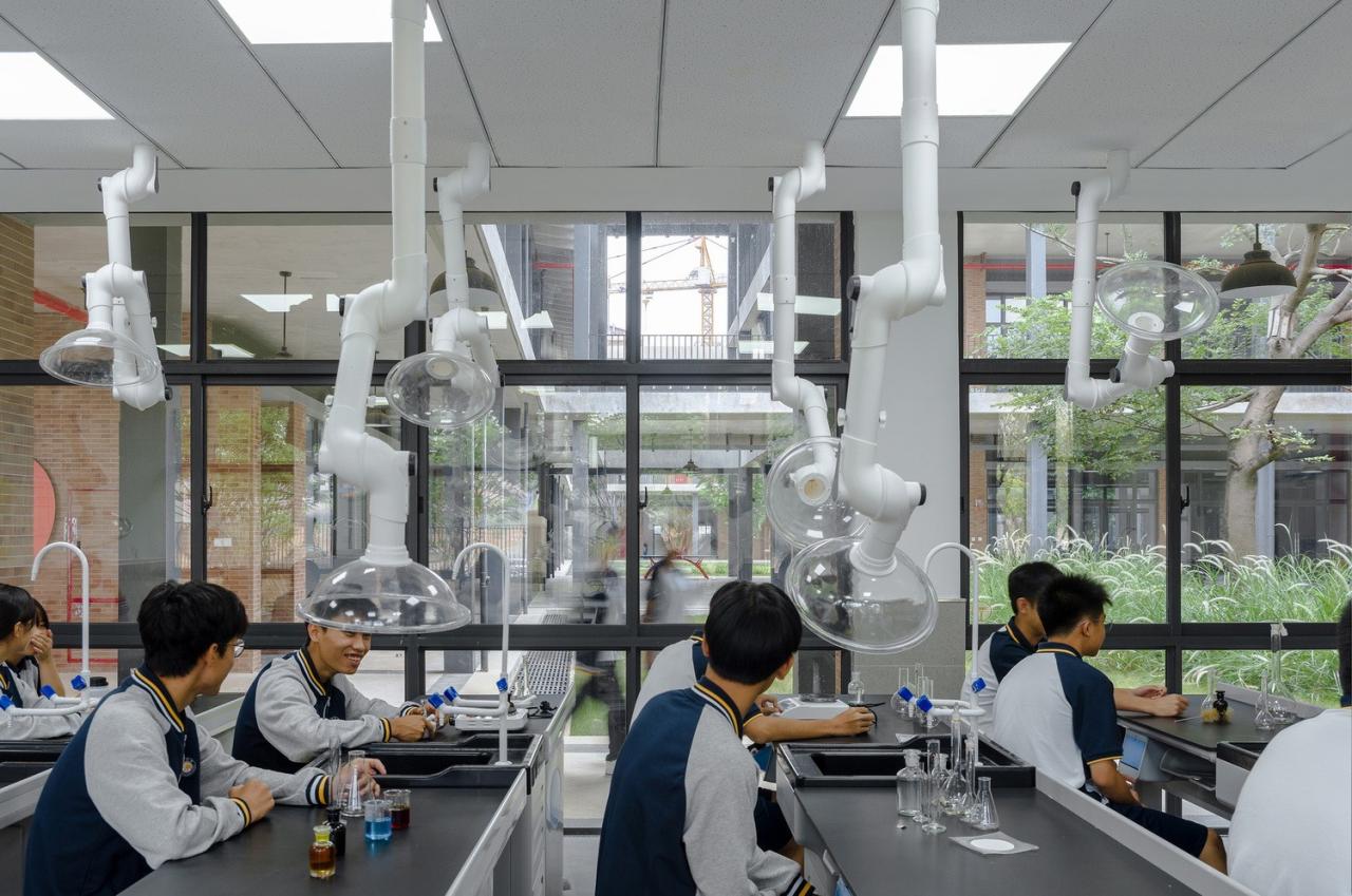 BIM建筑|乐知学校 / 大料建筑