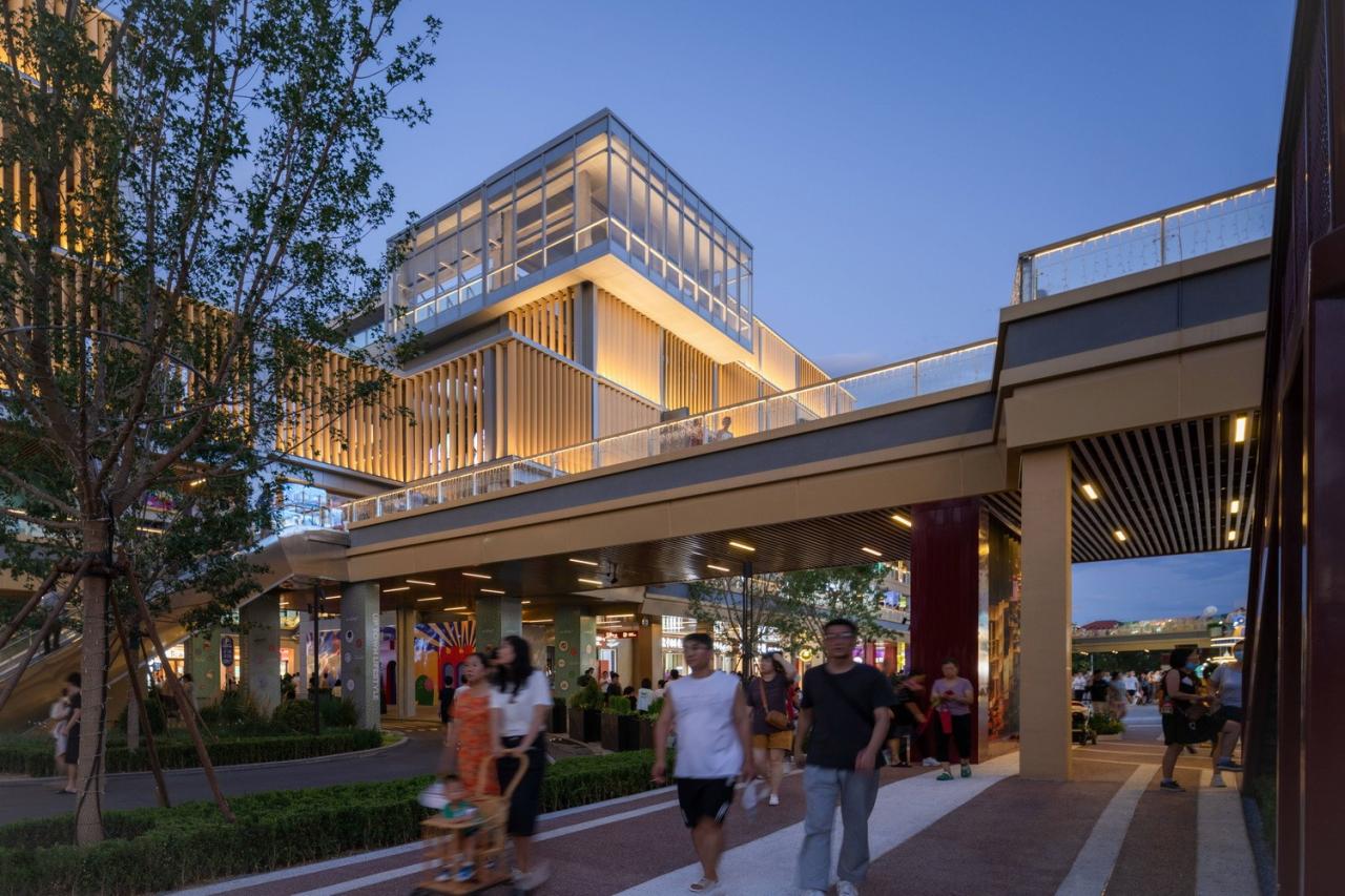 BIM建筑|“空中街巷”唤醒北京“睡城”，首开LONG街城市更新 / ZEN正象设计