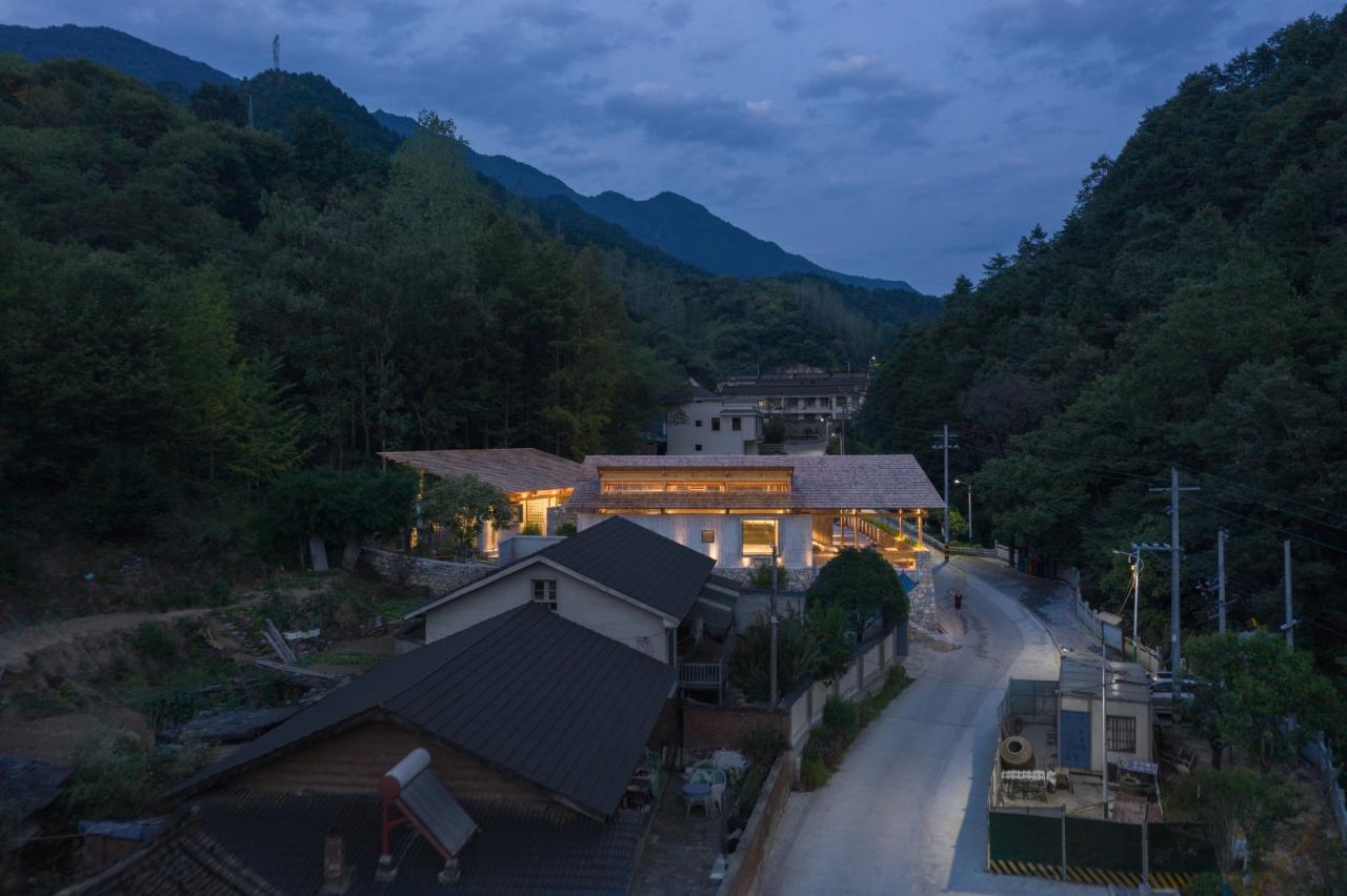 BIM建筑|留坝瓦窑沟多功能服务中心 / 尌林建筑设计事务所