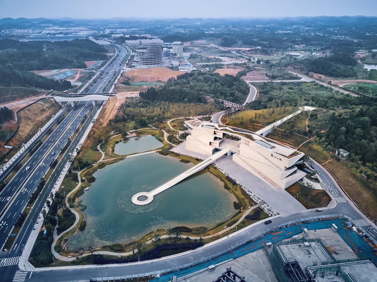 BIM建筑|凯州之窗 / BIAD · 朱小地工作室