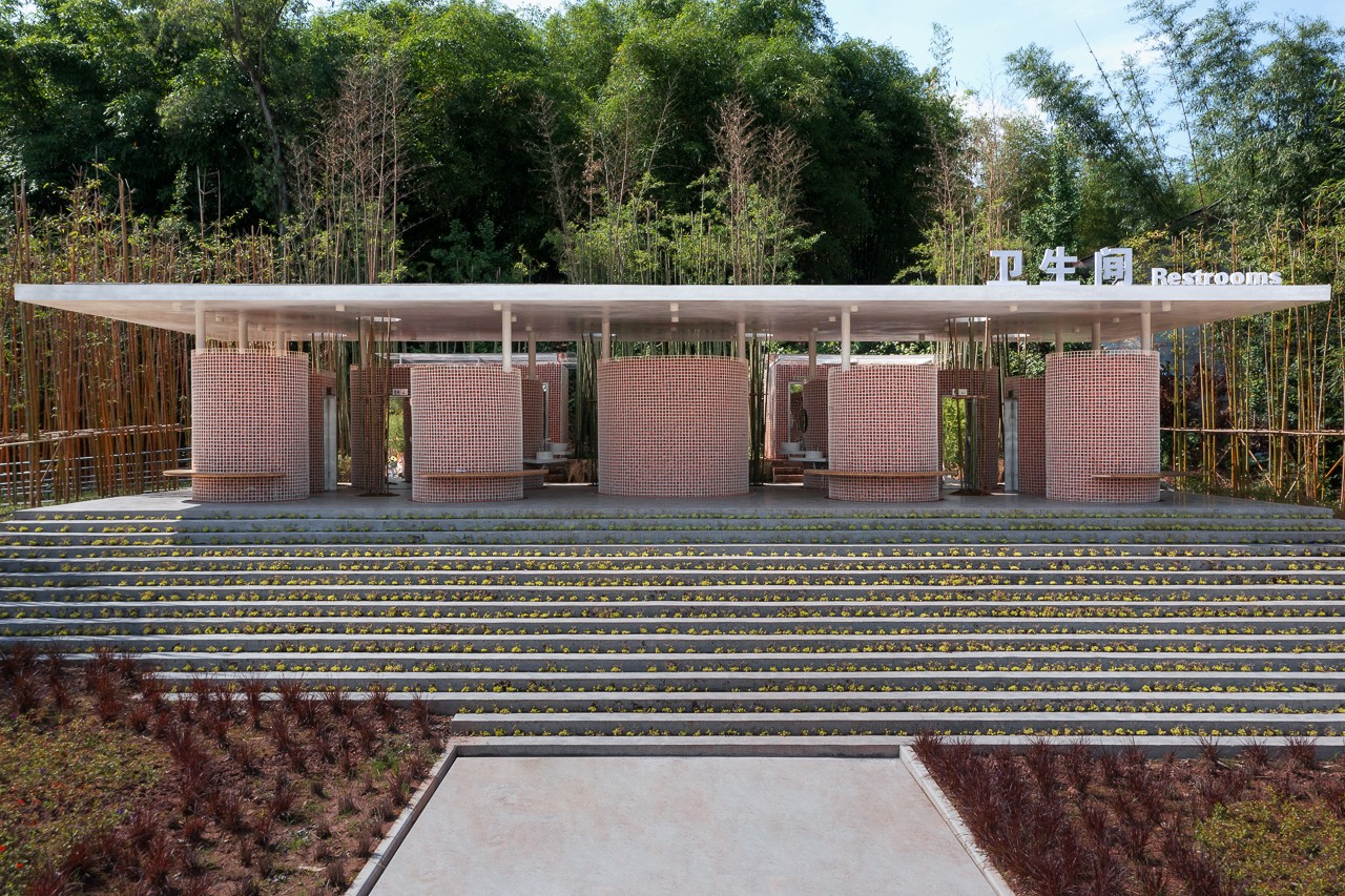 BIM建筑|竹影摇曳的无性别公共卫生间：安石卷厕 / 在行建筑