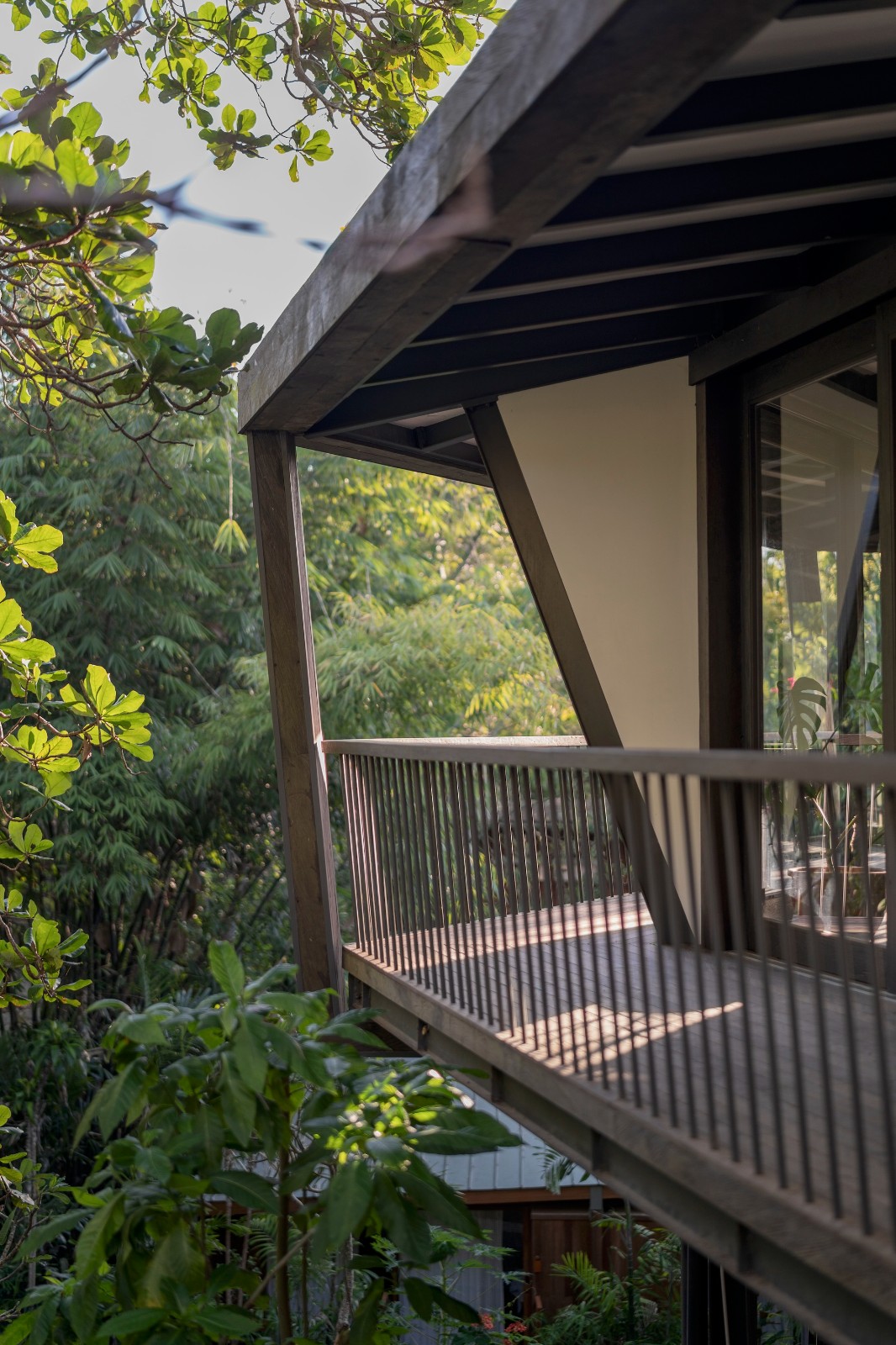 BIM建筑|八角餐厅和工作区 / Stilt Studios