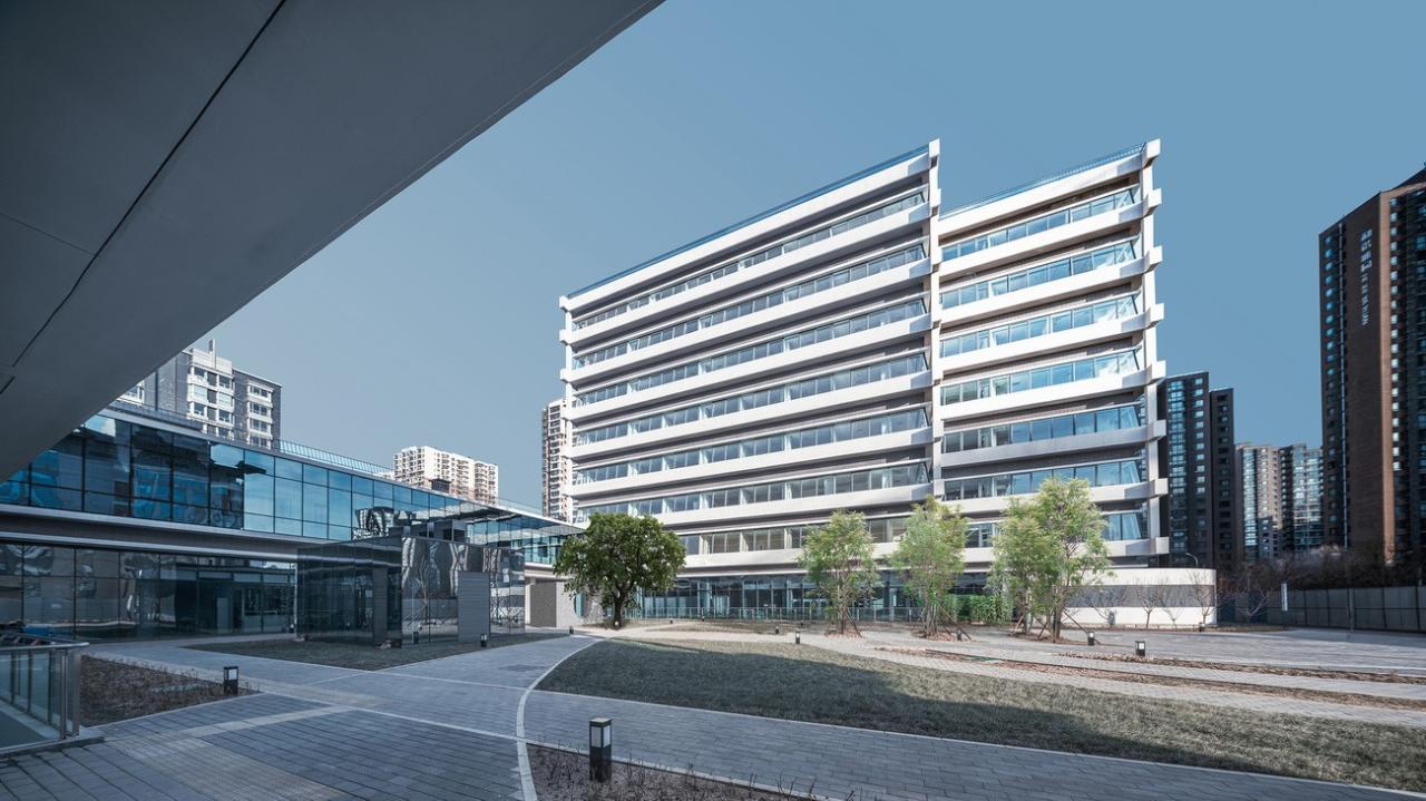 BIM建筑|中国残联北京按摩医院扩建项目 / 中国电子工程设计院王振军工作室+“蔓·设计”研究中心