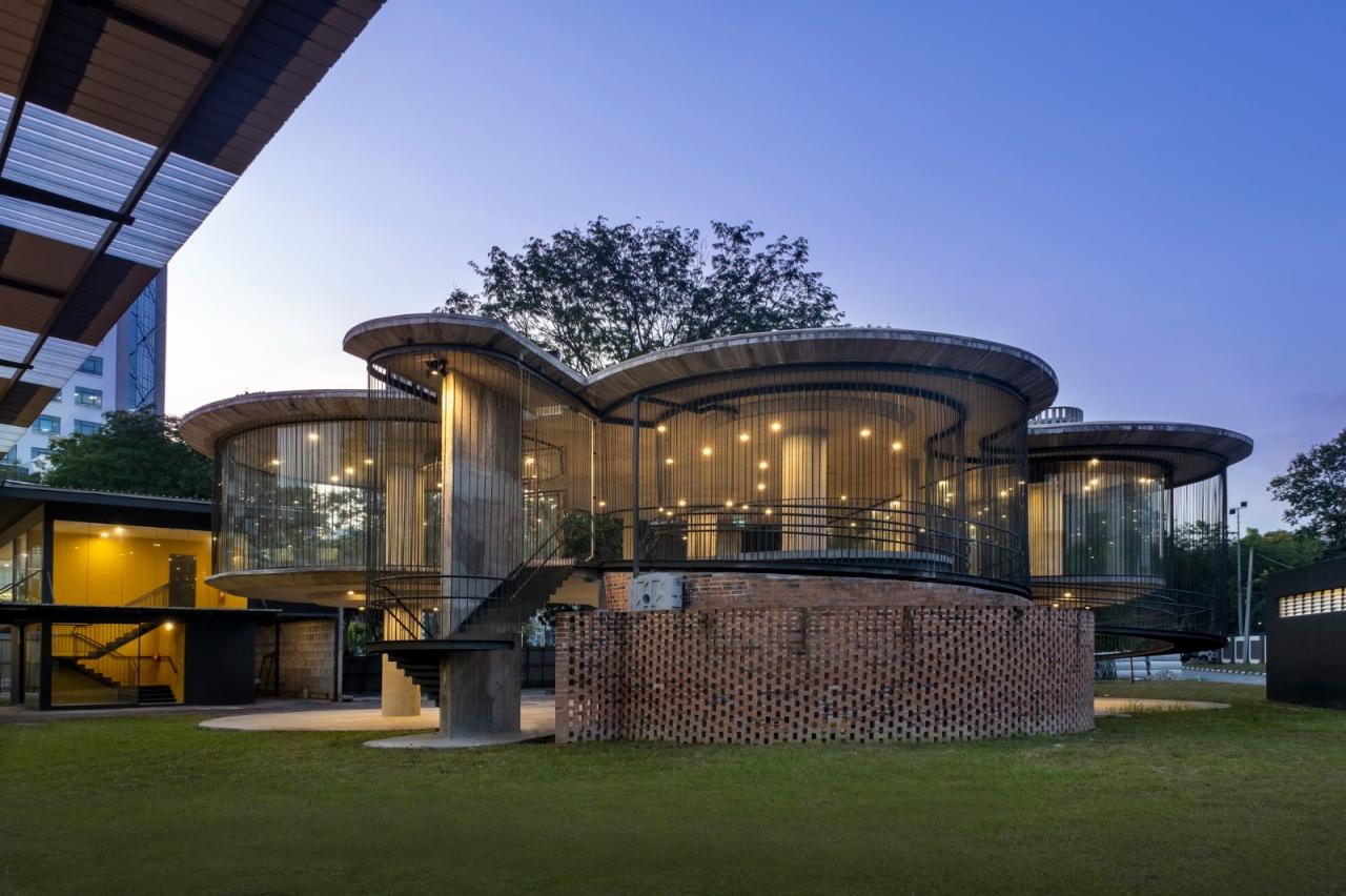 BIM建筑|T 型悬挂，PJKita 社区中心 / DTLM Design Group