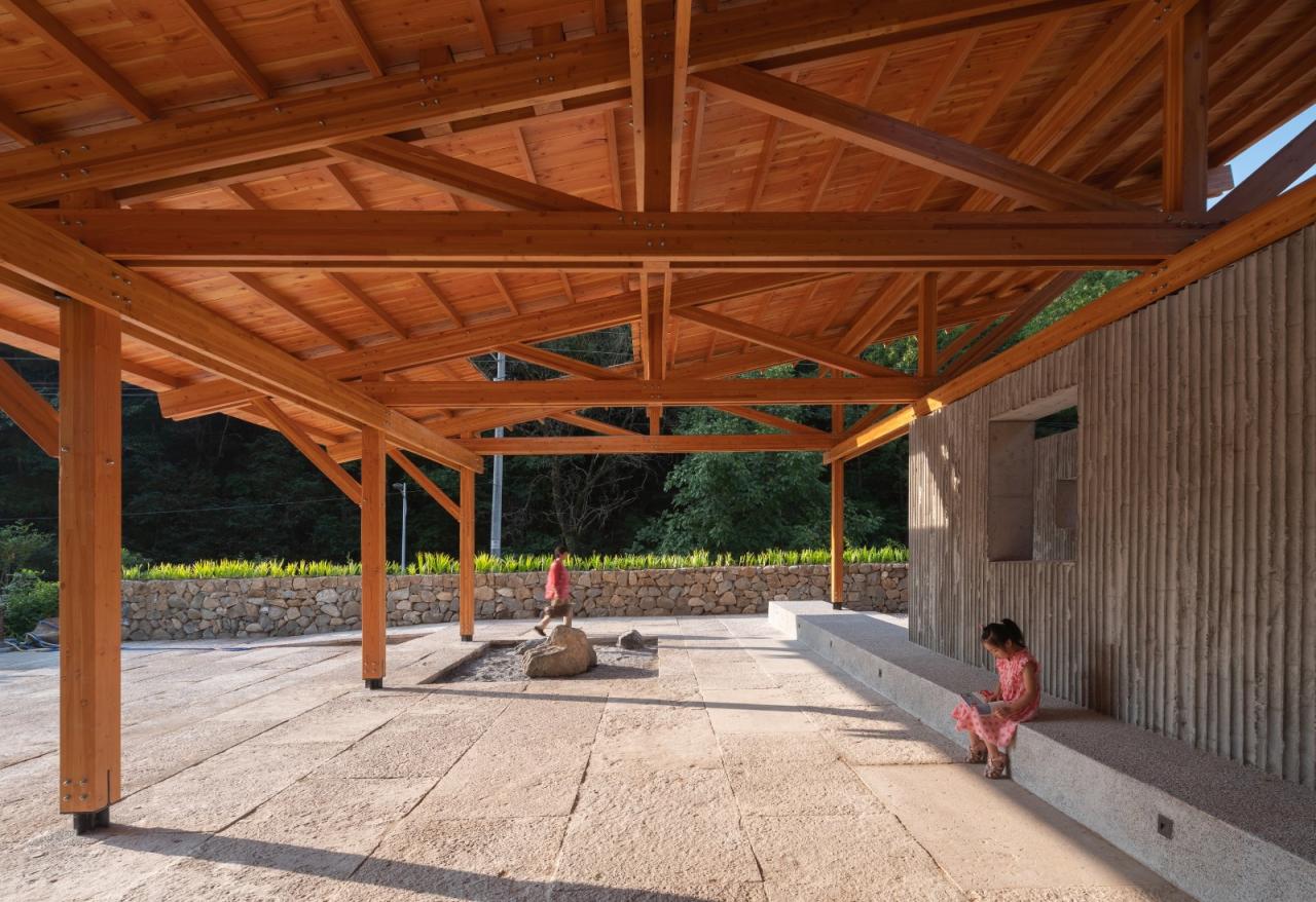 BIM建筑|留坝瓦窑沟多功能服务中心 / 尌林建筑设计事务所