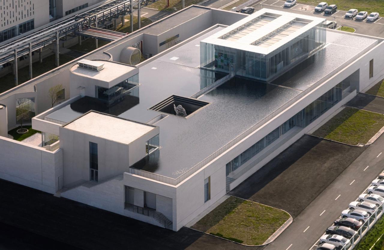 BIM建筑|蓝晶微生物 Bluepha BioFAB / 行之建筑