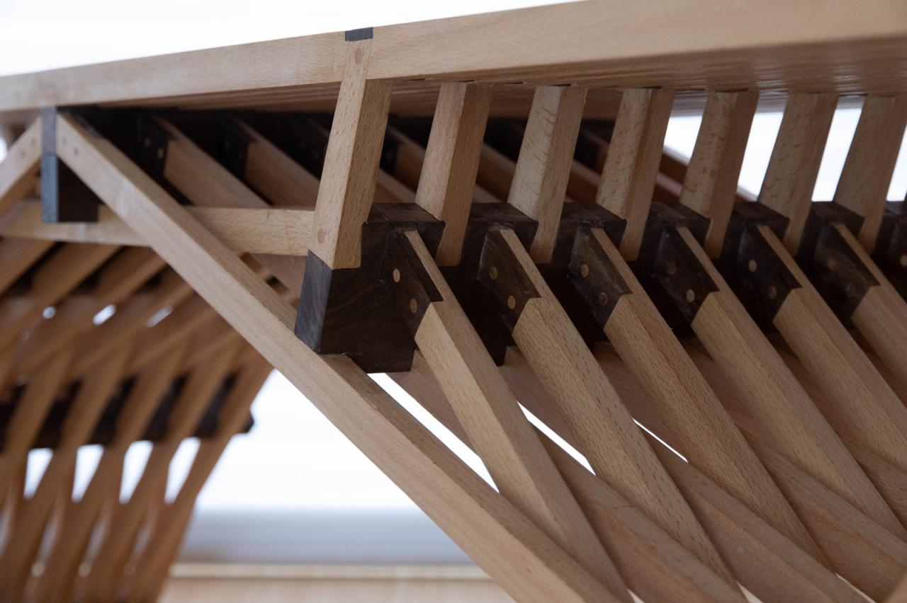 BIM建筑|编木拱凳 / 卜一工坊（杭州）文化创意有限公司