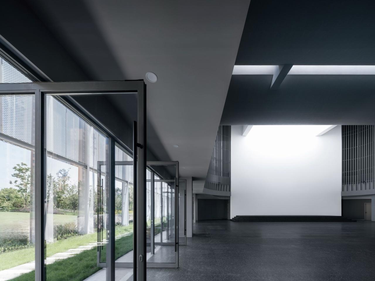 BIM建筑|奉贤齐贤耶稣堂 / Wutopia Lab