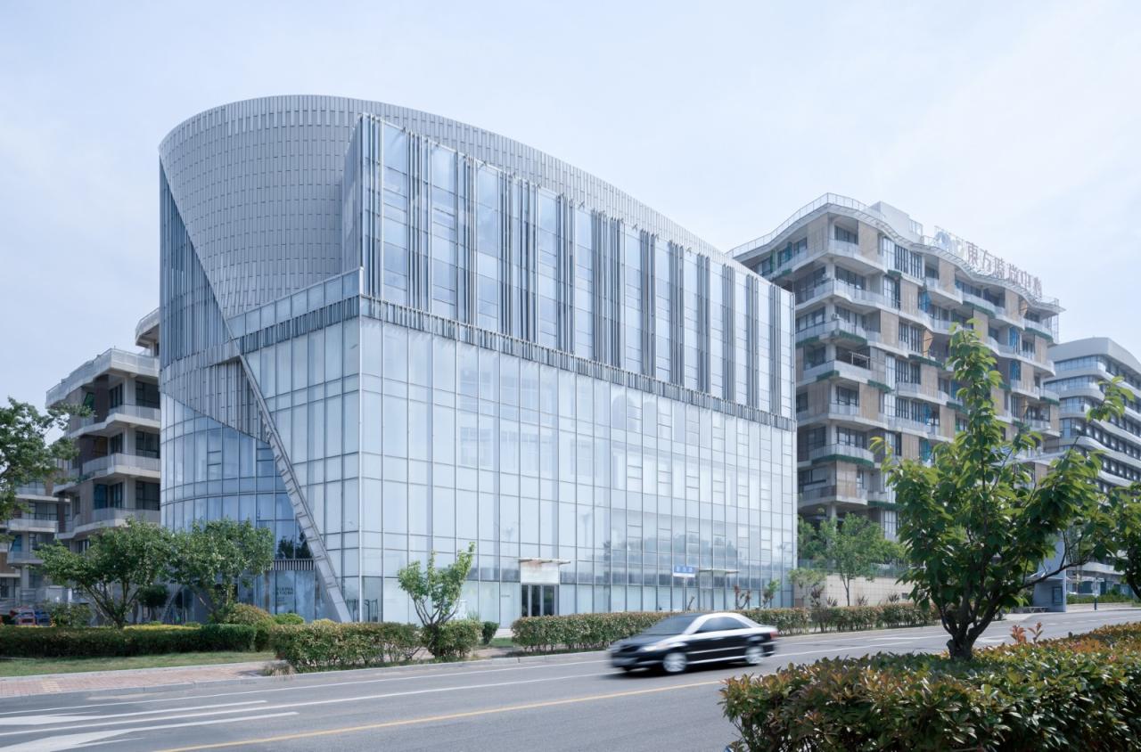 BIM建筑|OMC时尚发布中心 / 时境建筑