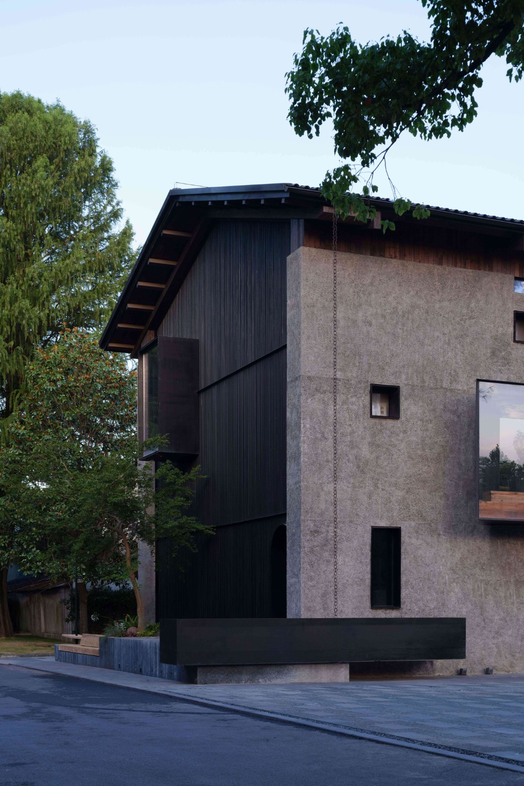 BIM建筑|虚怀若谷，犹如半仓：半仓，上海 / 本哲建筑