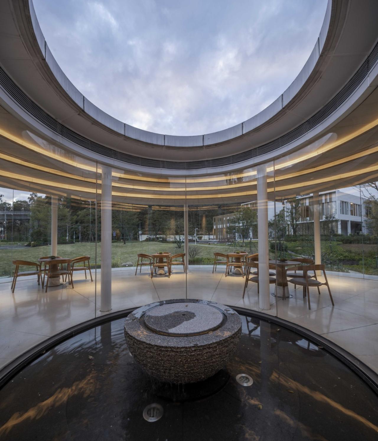 BIM建筑|多层面的“轻”：黄麻乡村振兴工作站与乡村会客厅 / 三文建筑