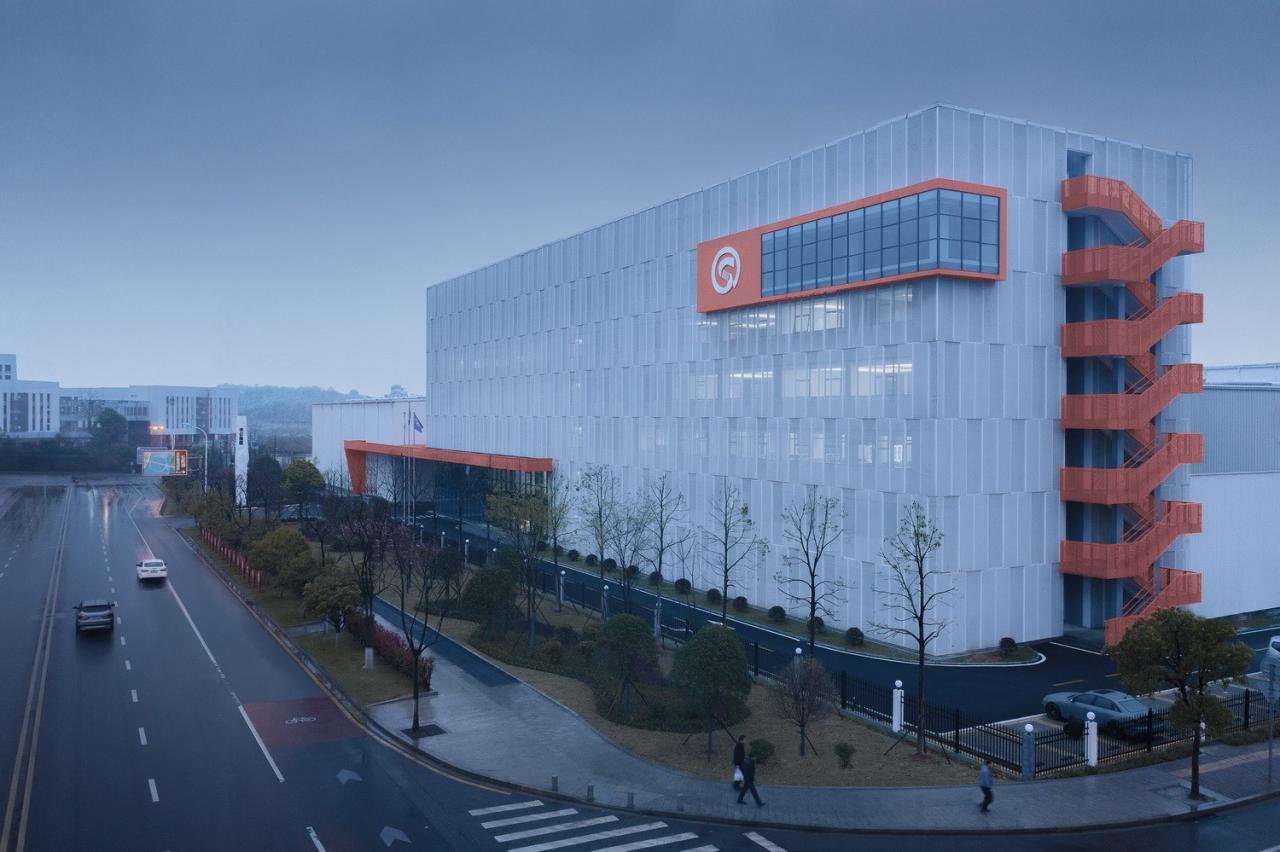 BIM建筑|流线重构，申亿智慧工厂 / 长沙市规划设计院有限责任公司