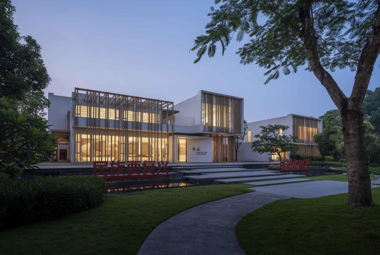 BIM建筑|多层面的“轻”：黄麻乡村振兴工作站与乡村会客厅 / 三文建筑