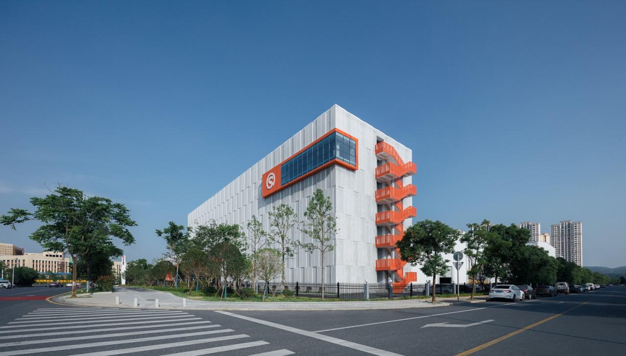 BIM建筑|流线重构，申亿智慧工厂 / 长沙市规划设计院有限责任公司