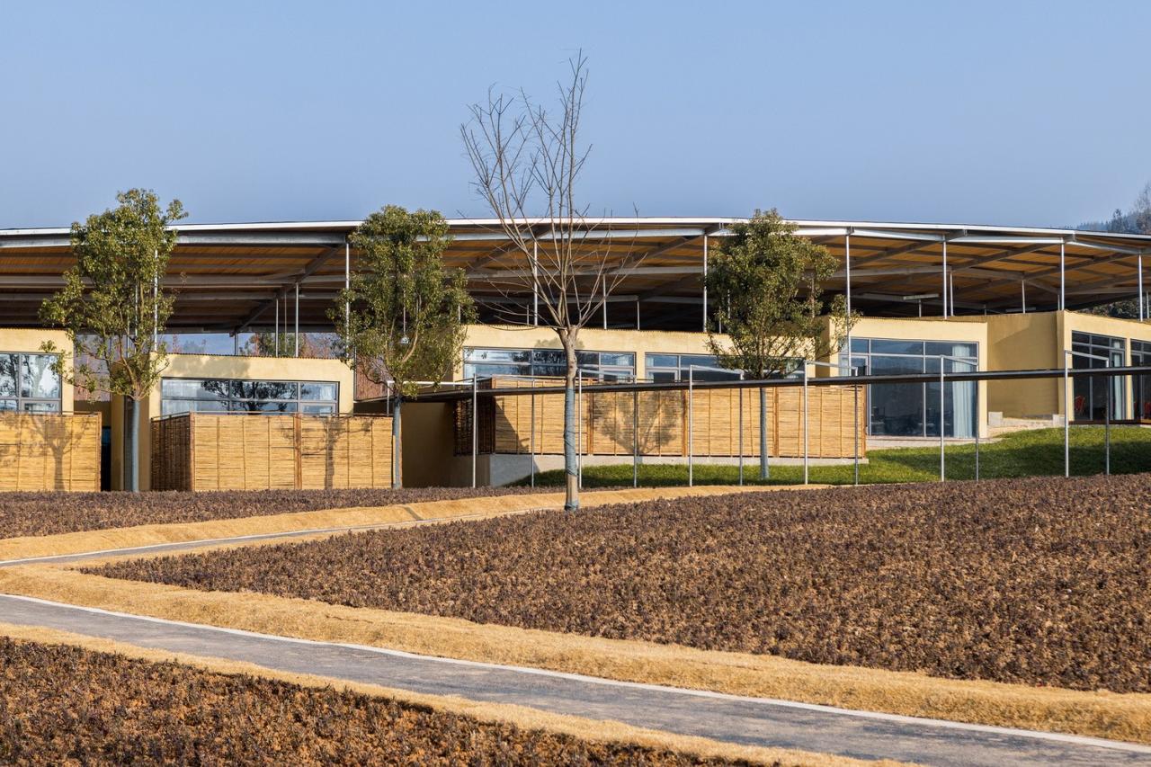 BIM建筑|五福山水龙家宴餐厅 / 小写建筑