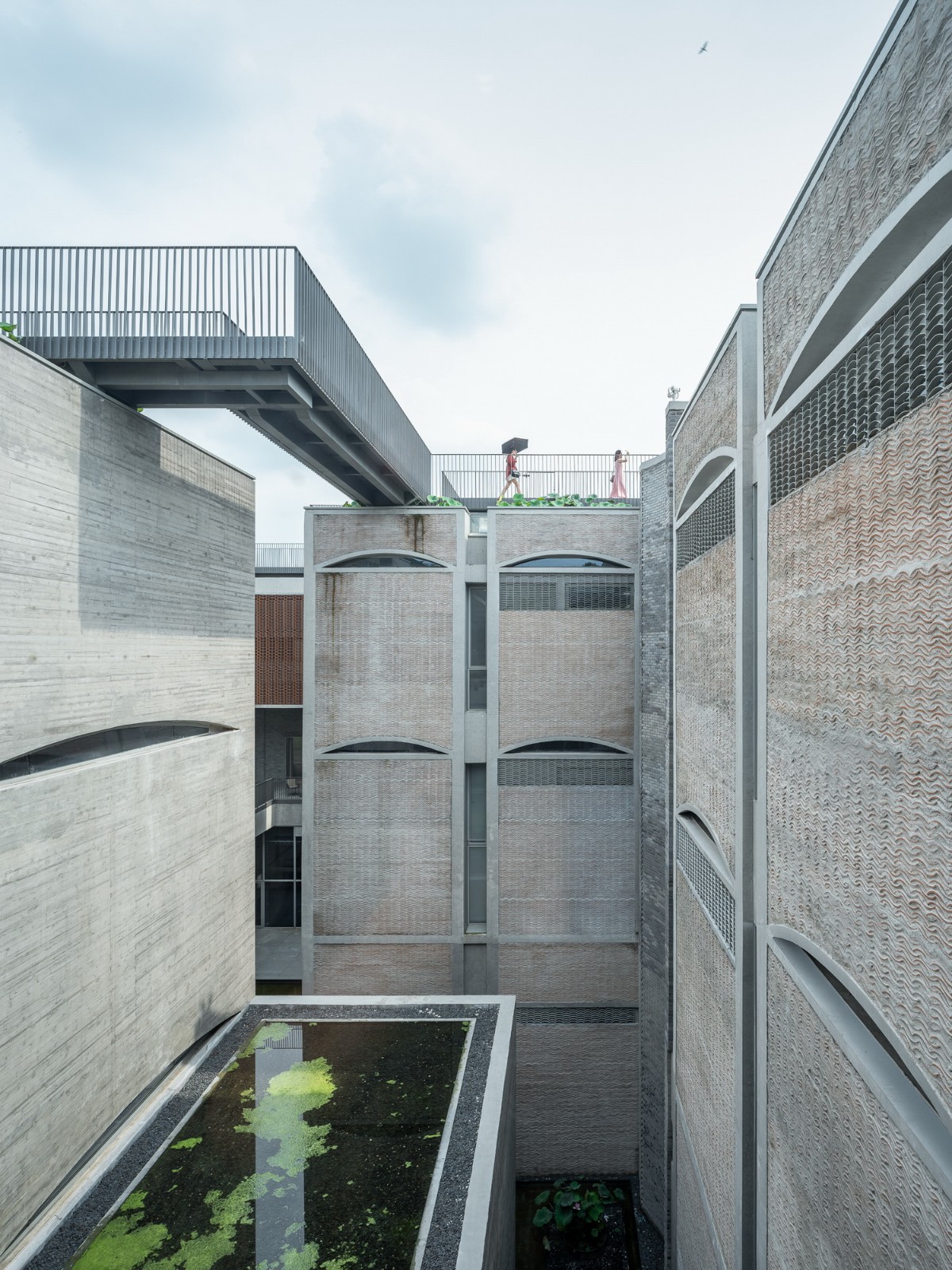 BIM建筑|春阳台艺文中心 / 非常建筑