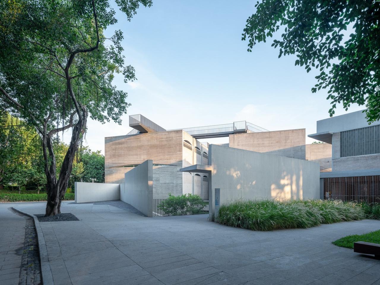 BIM建筑|春阳台艺文中心 / 非常建筑