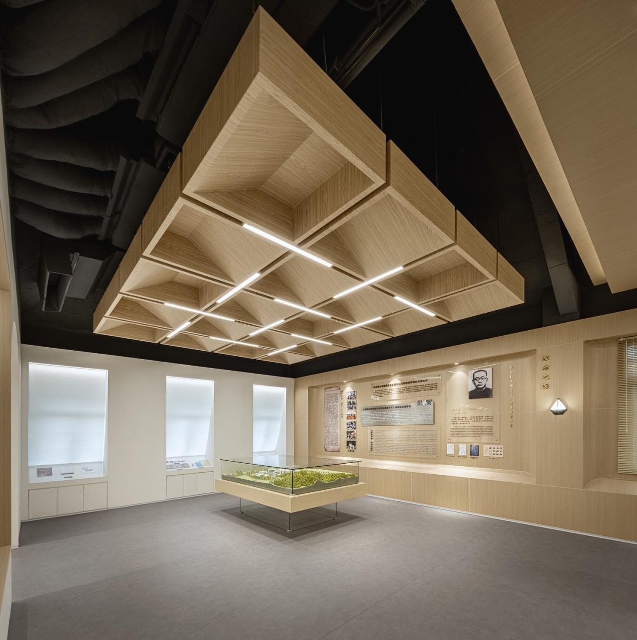 BIM建筑|一座深藏在云和小县城的校史馆 / 丰间建筑事务所