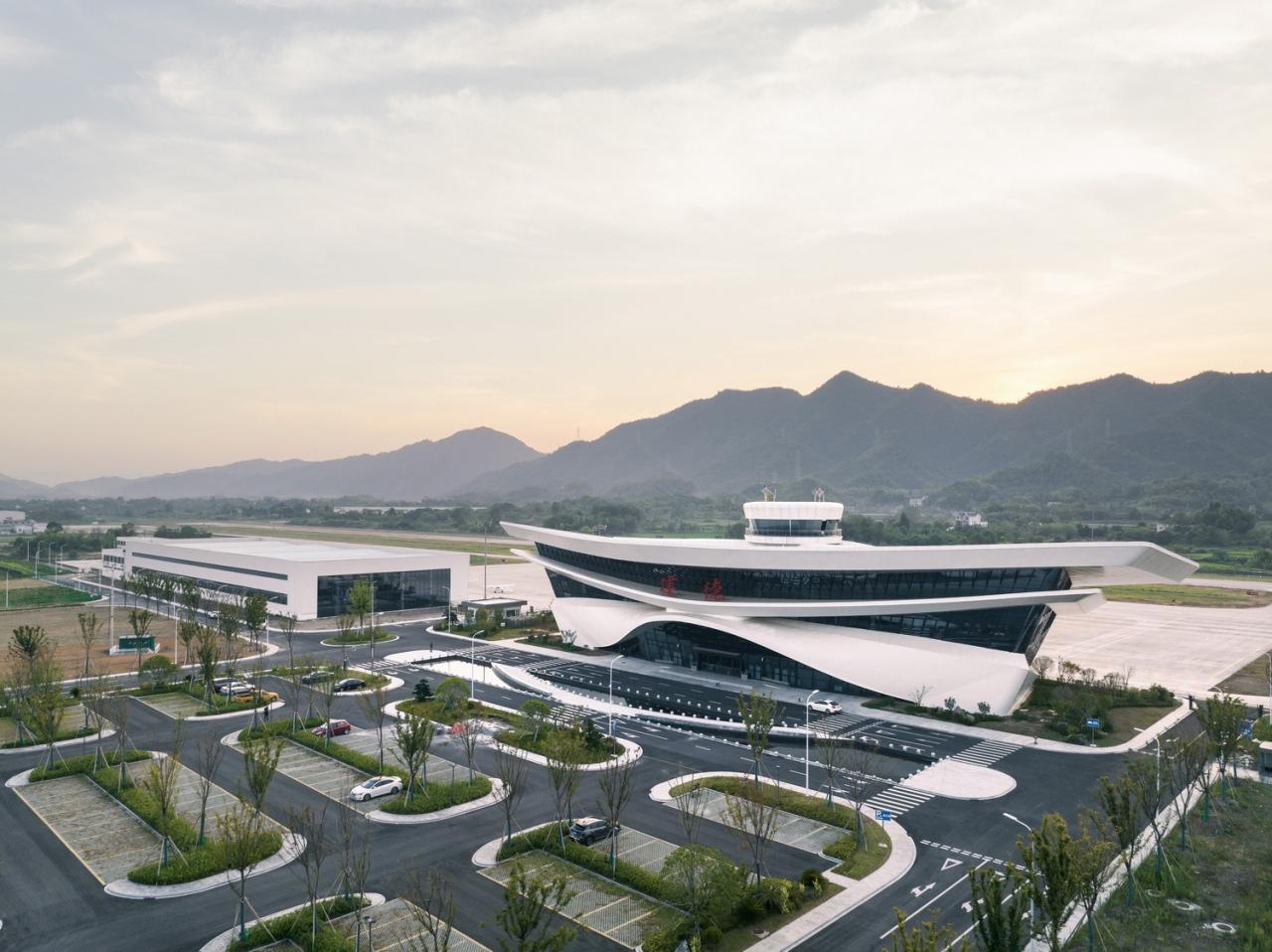 BIM建筑|杭州亚运配套设施：千岛湖通用机场航站楼 / 境澜建筑