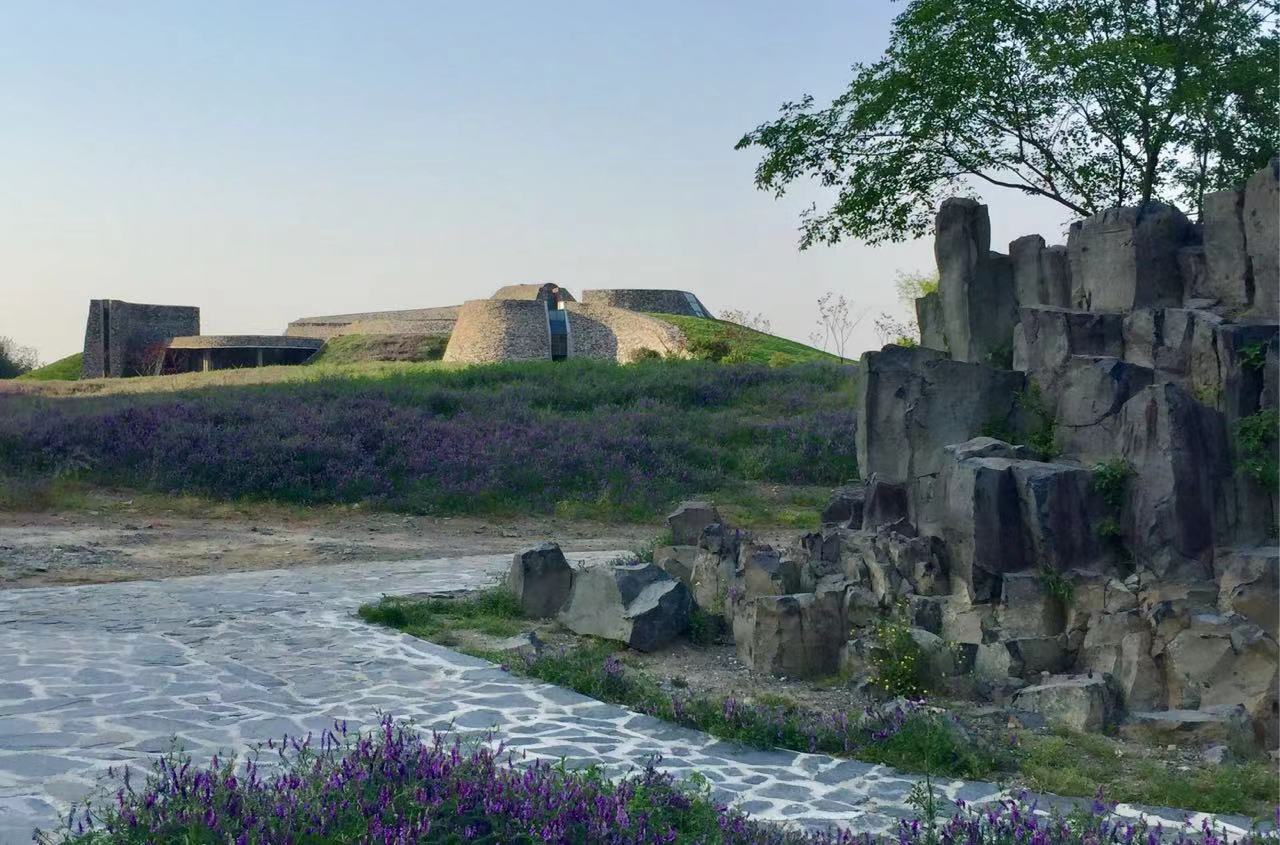 BIM建筑|捺山地质博物馆 / 厦门都市环境设计工程有限公司