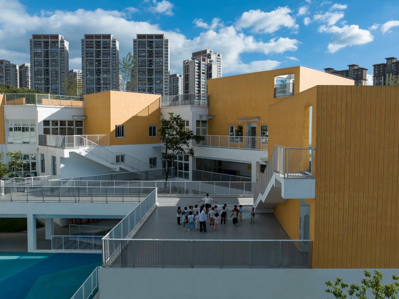 BIM建筑|山丘游园：贵阳观山湖区第六幼儿园第二分园 / 柏涛建筑