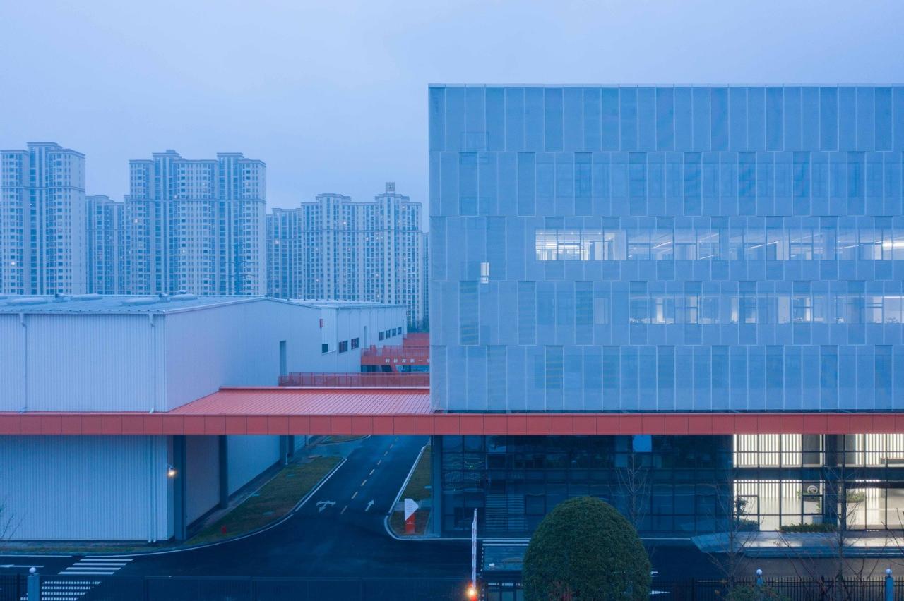 BIM建筑|流线重构，申亿智慧工厂 / 长沙市规划设计院有限责任公司