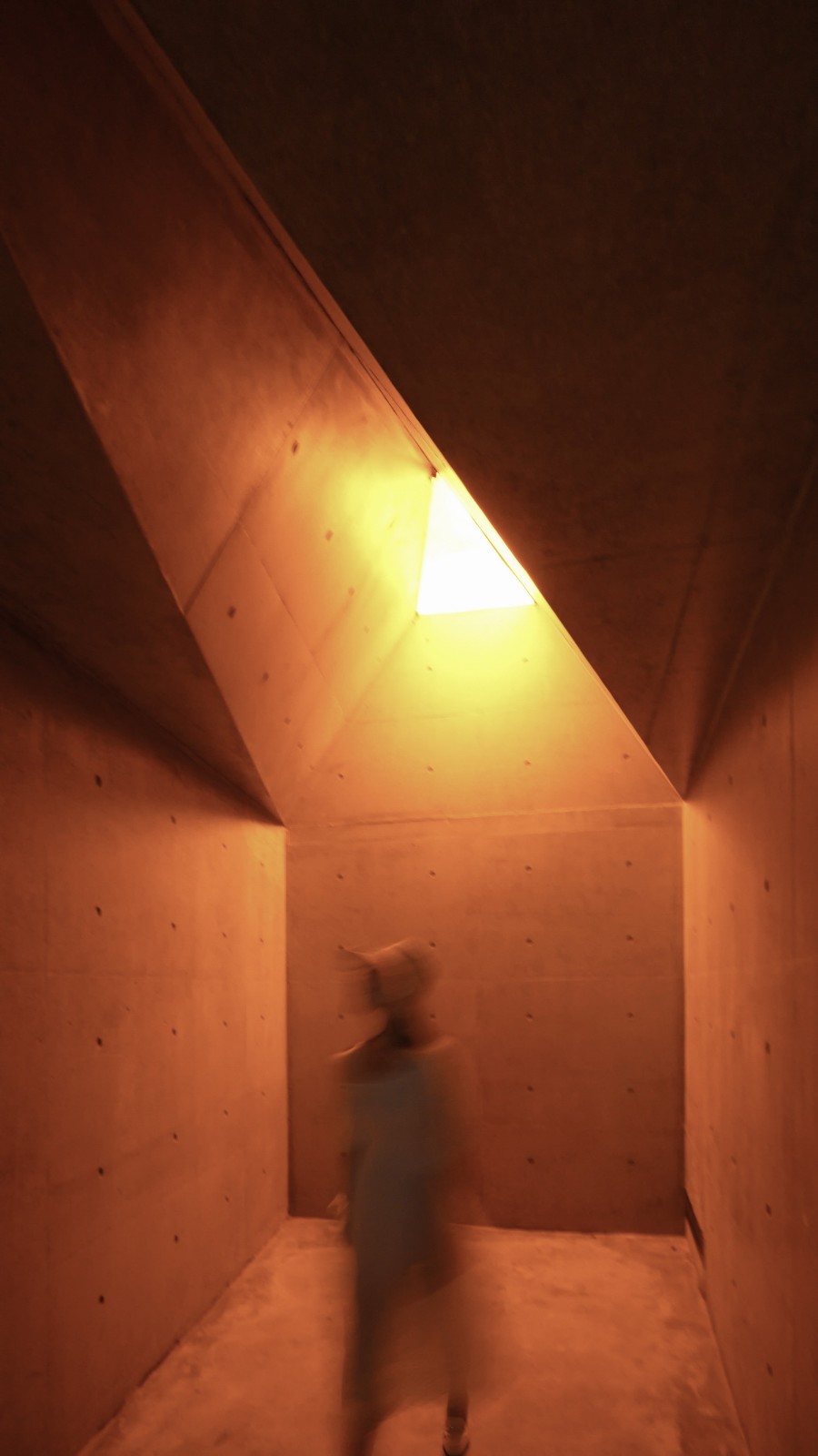 BIM建筑|崖顶咖啡厅及塔居 / 迹•建筑事务所（TAO）