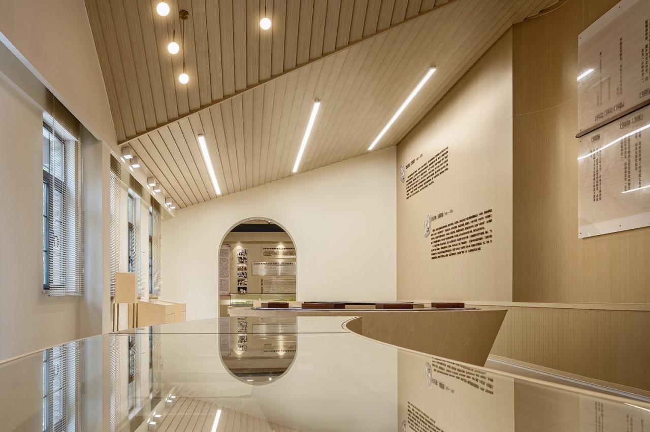 BIM建筑|一座深藏在云和小县城的校史馆 / 丰间建筑事务所