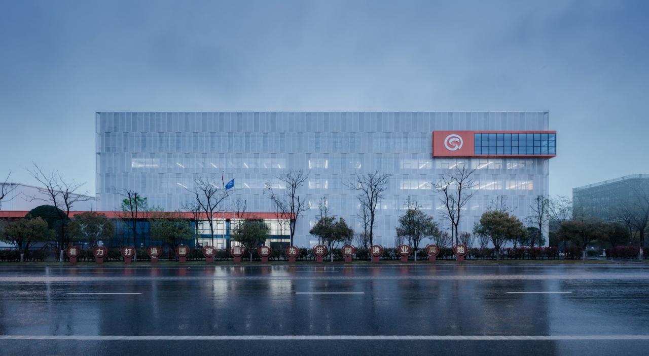 BIM建筑|流线重构，申亿智慧工厂 / 长沙市规划设计院有限责任公司