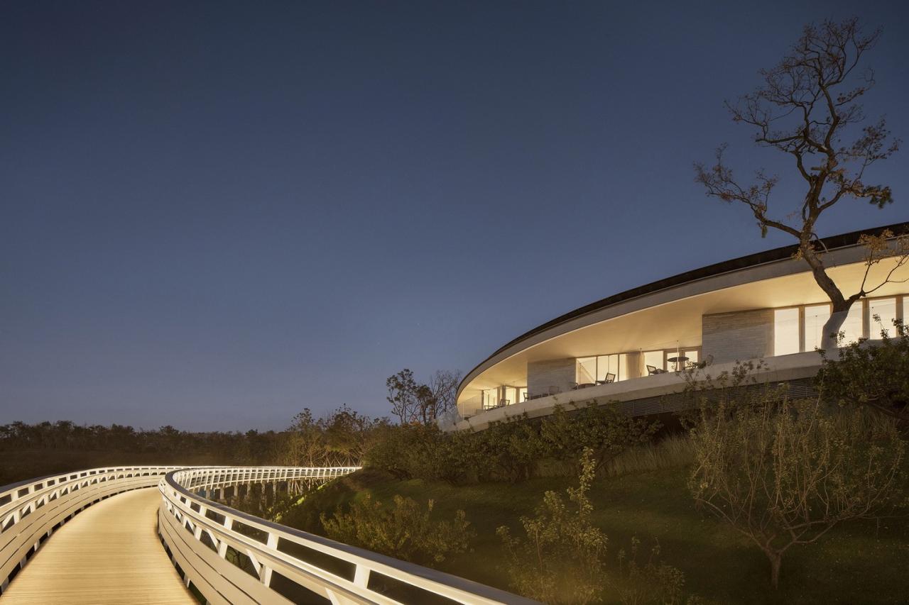 BIM建筑|万科抚仙湖汐岸会所 / gad