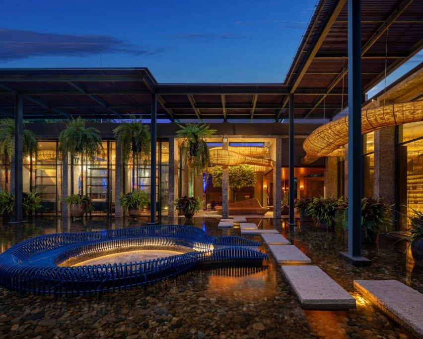 BIM建筑|“进入建筑亚洲工作室”在美术馆设计雕塑藤装置