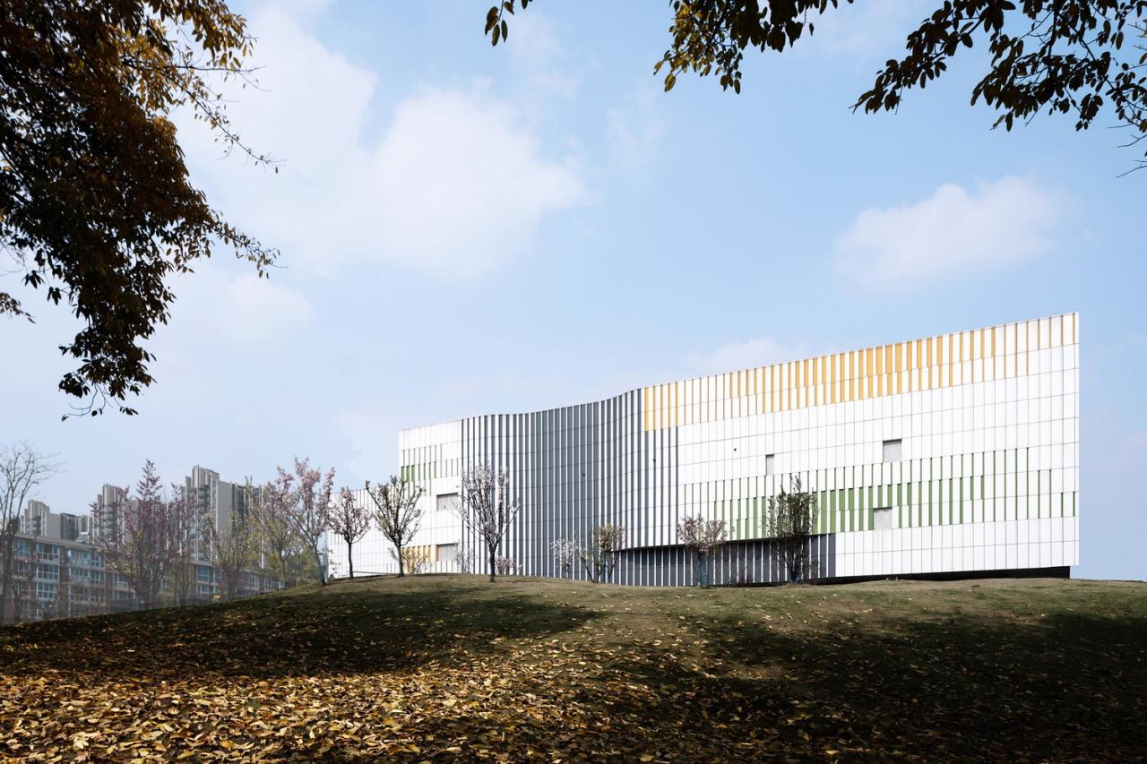 BIM建筑|龙泉中学体育馆 / 中国建筑西南设计研究院有限公司