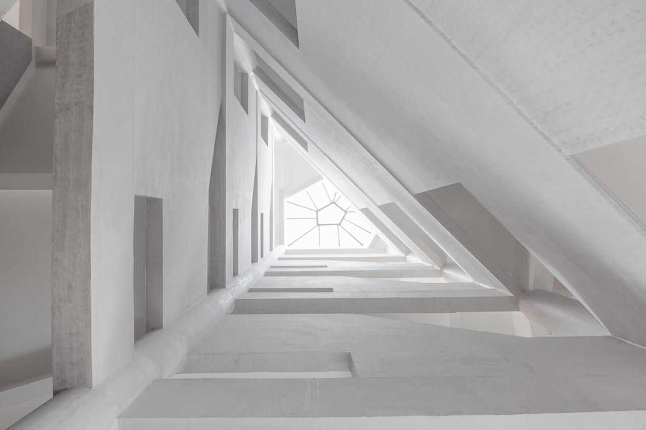 BIM建筑|如有机生命体般自由生长：贵阳·观山湖区第八中学