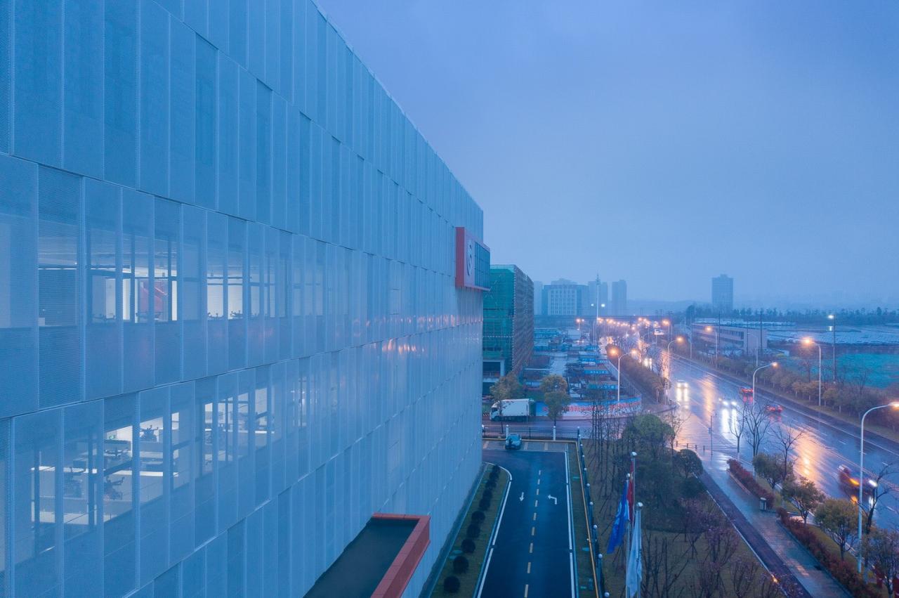 BIM建筑|流线重构，申亿智慧工厂 / 长沙市规划设计院有限责任公司