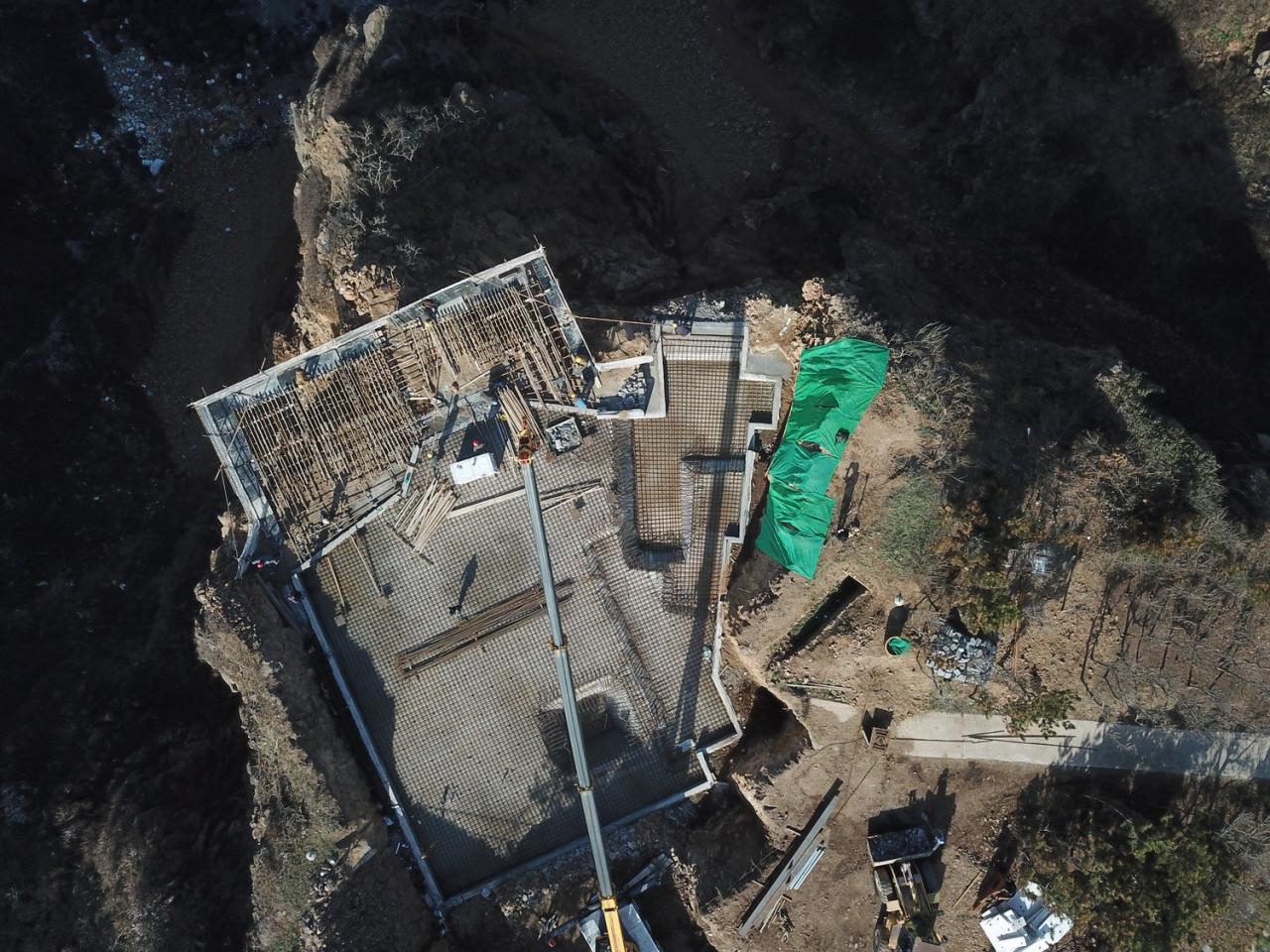 BIM建筑|崖顶咖啡厅及塔居 / 迹•建筑事务所（TAO）